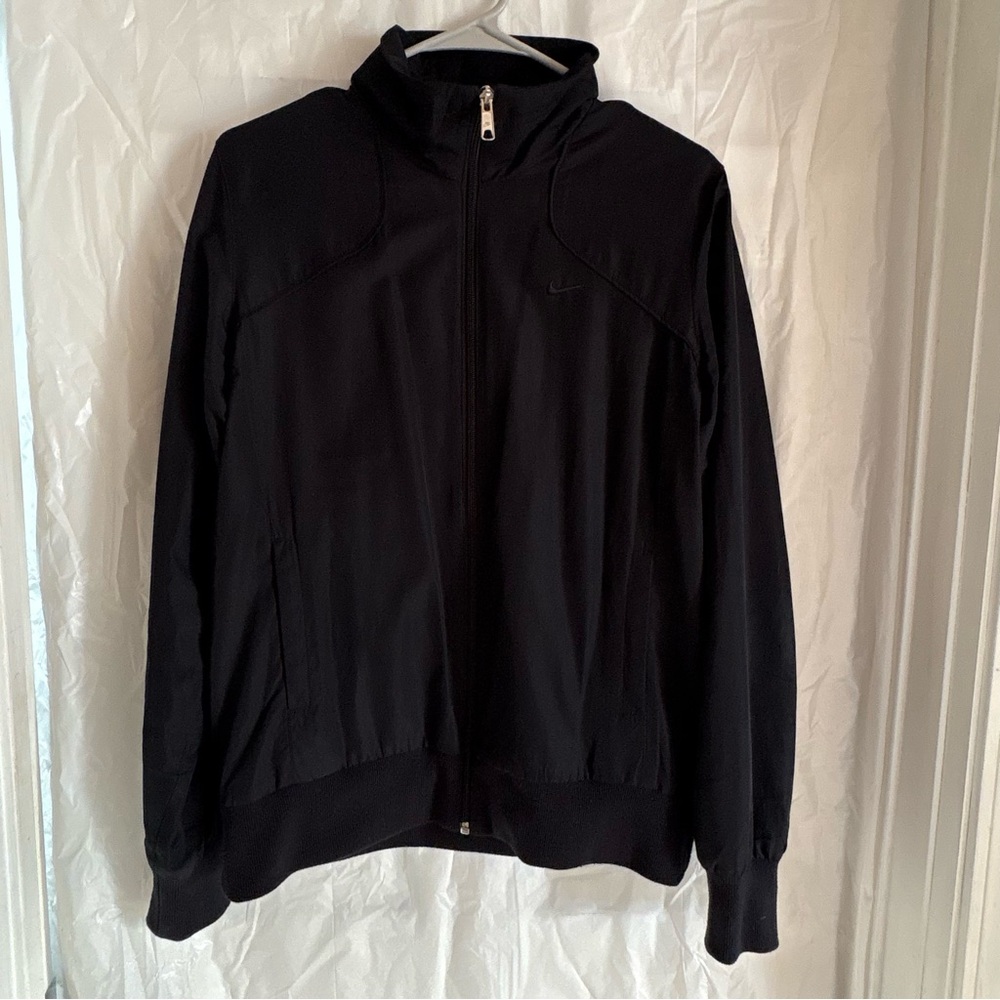 Nike Jacket The Athletic Dept Women’s Large Full Zip Black Windbreaker Athletic
